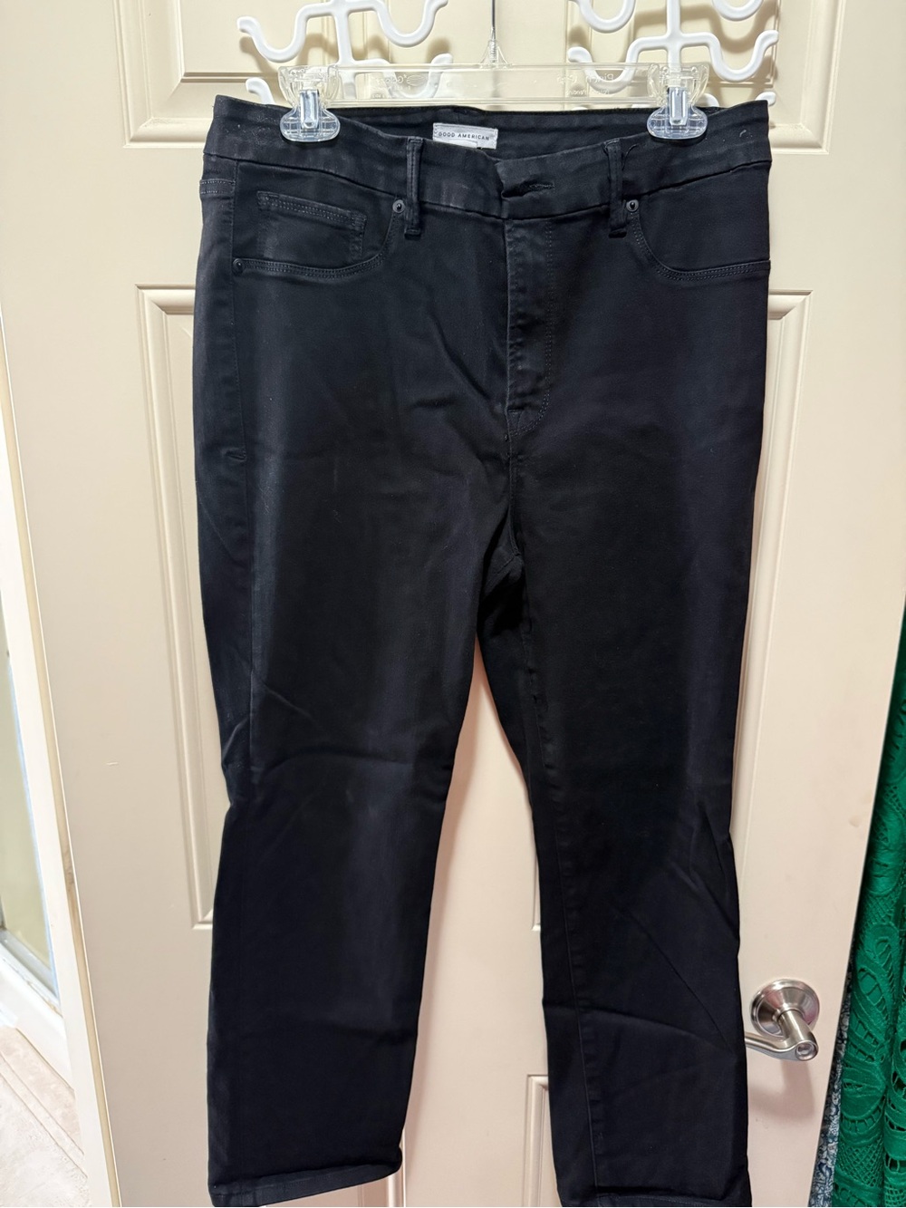 Good American Black Ankle stretch Skinny Jeans